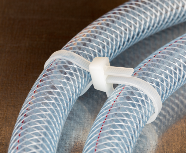 One of the most common ways to use a double headed cable tie is to create a loop. This can be useful for attaching cables to other objects, such as a rack or a wall, or for organizing cables in a neat and orderly manner. This is particularly useful in situations where the cables need to be routed through tight spaces or around corner